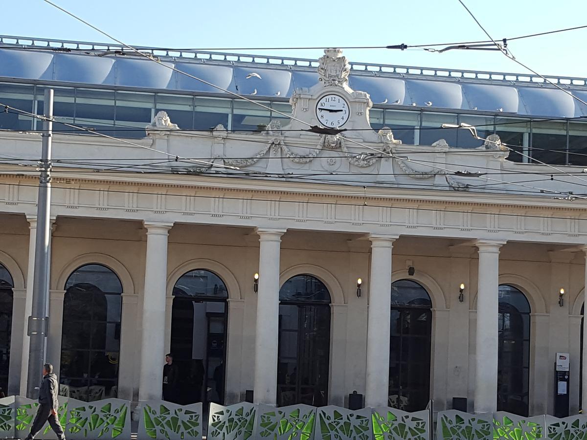 Hotel Saint Roch Montpellier Centre Exterior photo